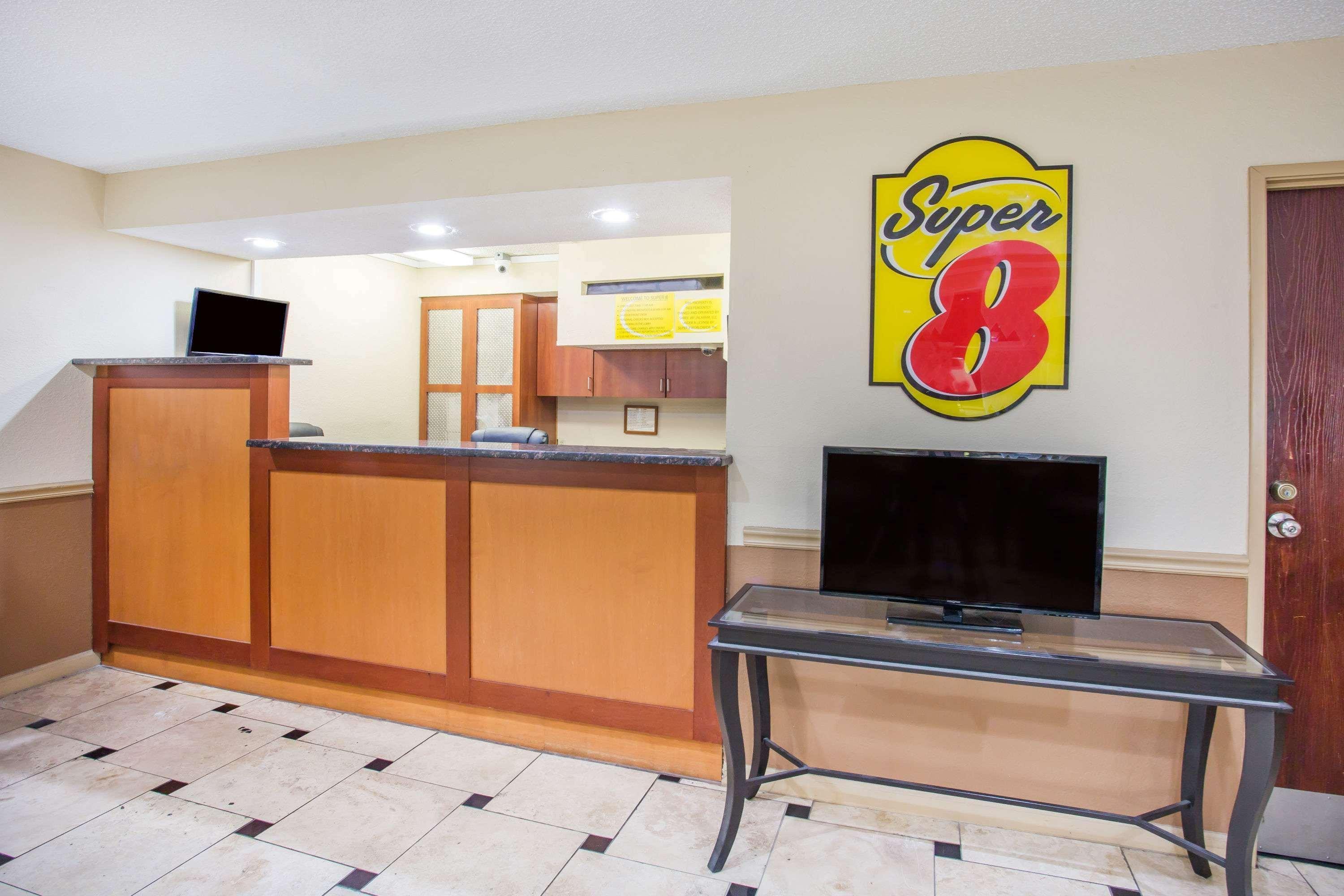 Super 8 By Wyndham Harrisonburg Motel Eksteriør bilde