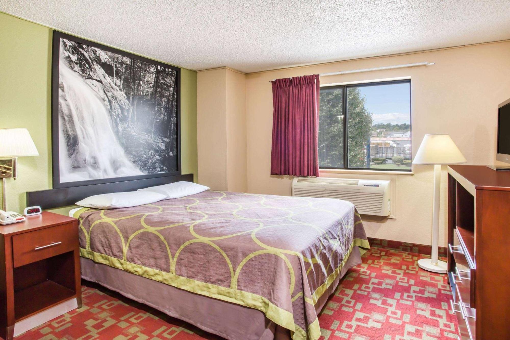 Super 8 By Wyndham Harrisonburg Motel Eksteriør bilde