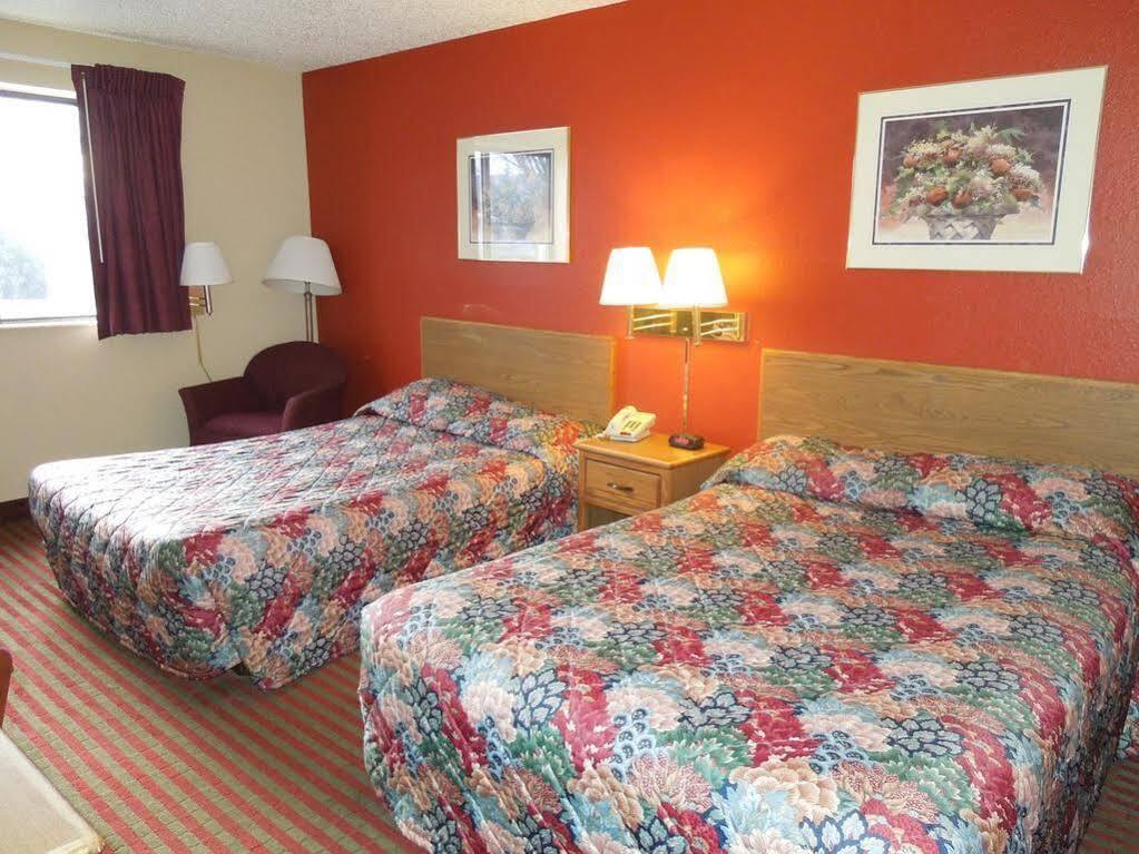 Super 8 By Wyndham Harrisonburg Motel Eksteriør bilde